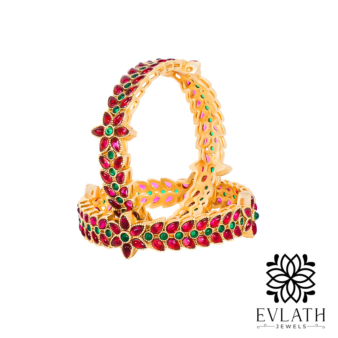 Antique Lakshmi Bangles with Ruby & Emerald Elegance – Evlath Jewels